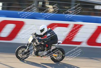 media/Jan-21-2022-Fastrack Riders (Fri) [[90b5309cc6]]/Level 2/Session 1 Front Straight/